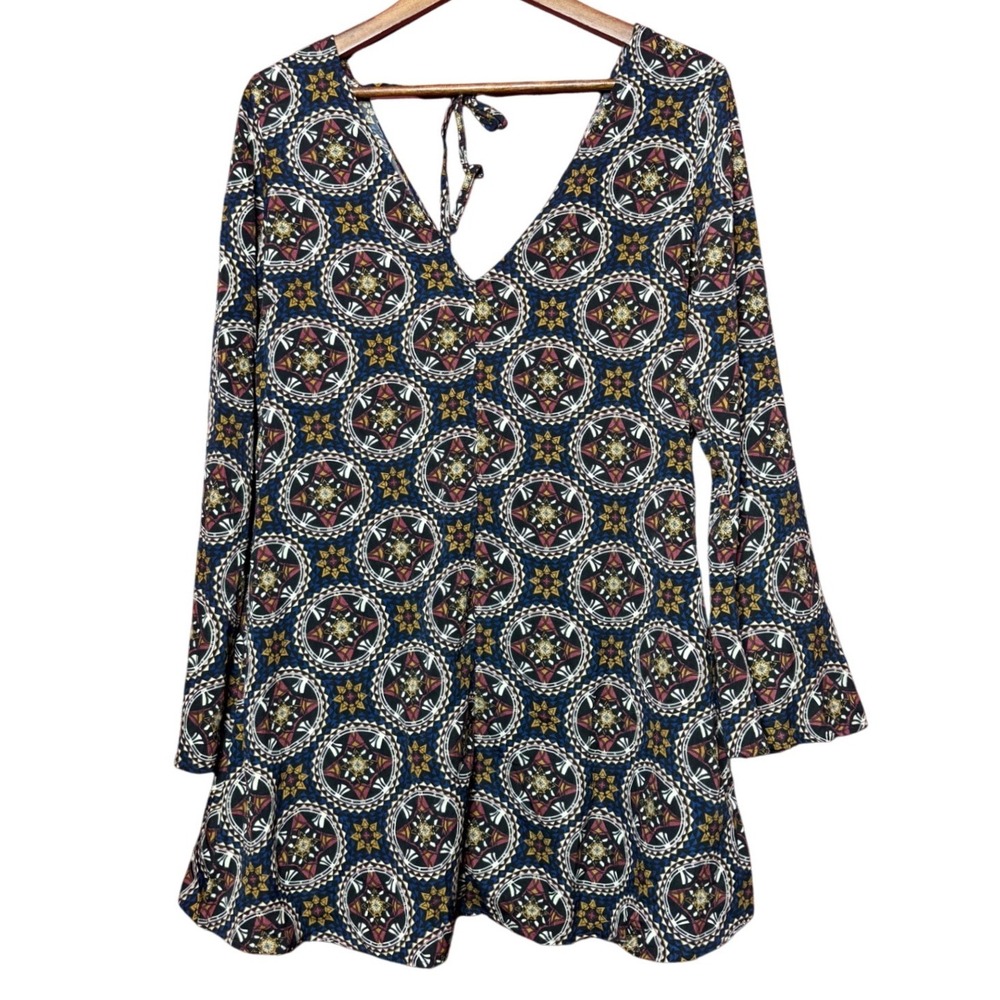 Boohoo Women 8 Navy Geometric Medallion Open Back Bell Sleeve Mini Dress Disco
